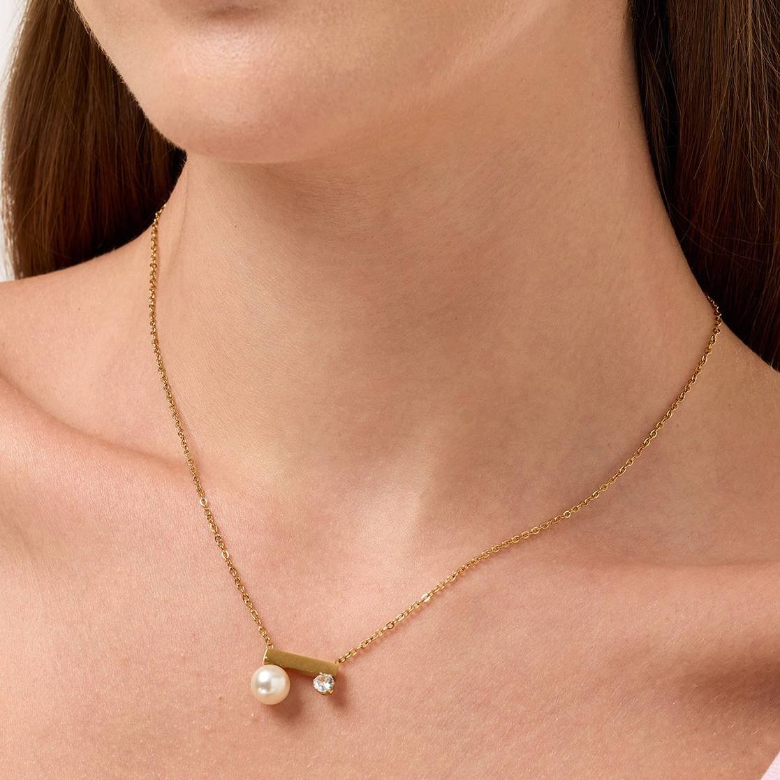 Pearl Bar Necklace